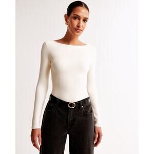 Abercrombie & Fitch Ottoman Knit Long Sleeve Bodysuit sz medium Boat Neck Cream